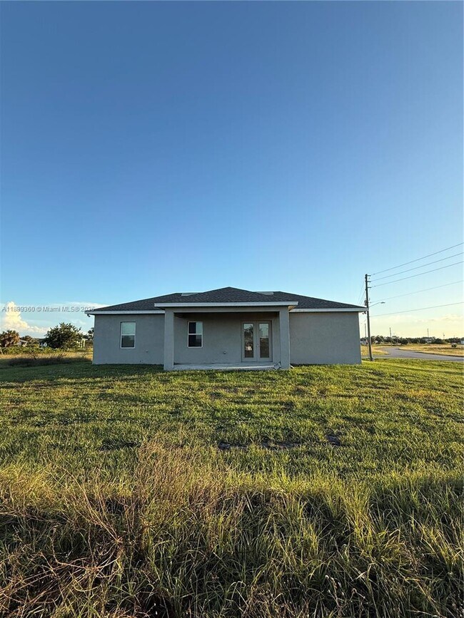 Building Photo - 1025 Jupiter Lp