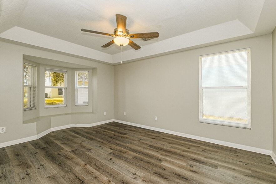 Building Photo - 1818 Horsechestnut Ct