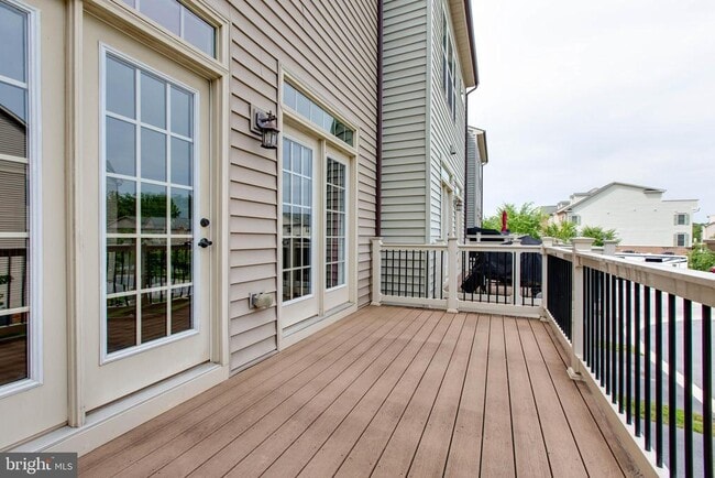 Building Photo - 7656 Telamon Wy