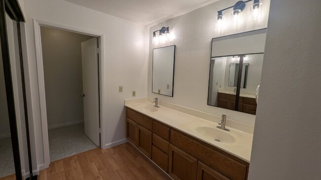 Building Photo - 39993 Fremont Blvd