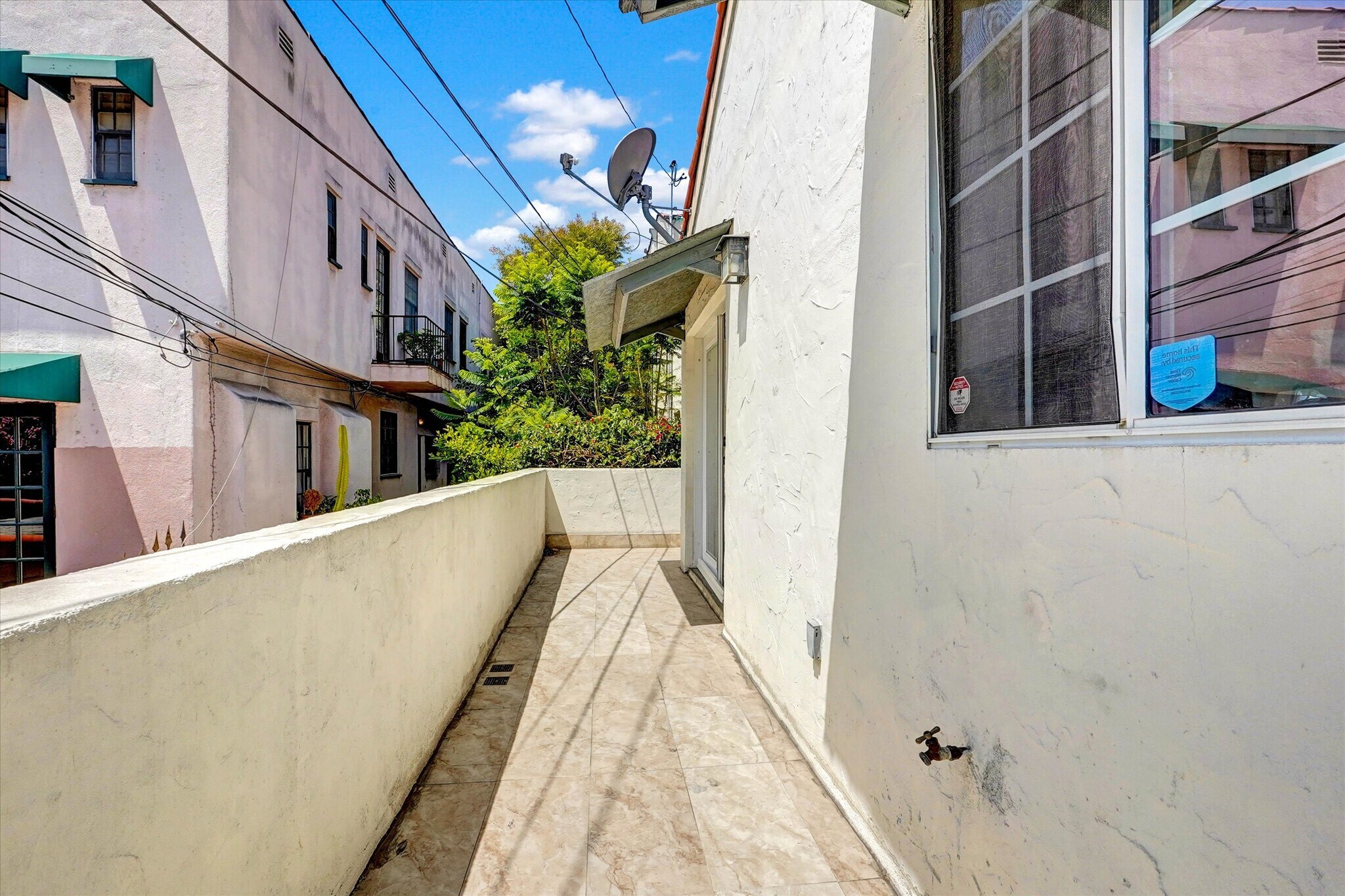 Building Photo - 456 Smithwood Dr