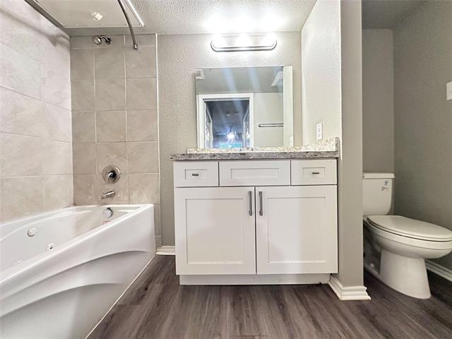 Building Photo - 6108 Abrams Rd