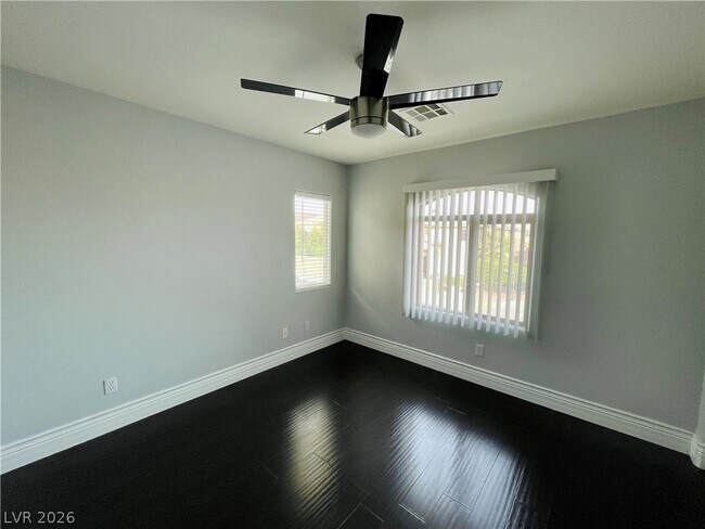 Building Photo - 173 Water Hazard Ln