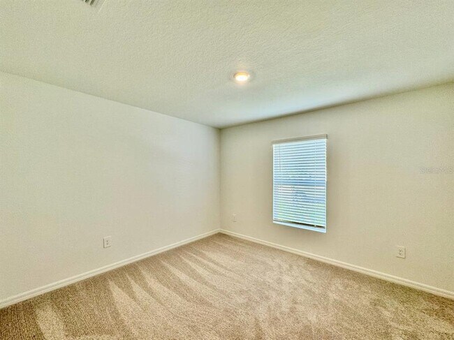 Building Photo - 10275 Purple Leaf Ct