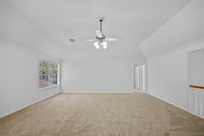 Building Photo - 5803 Ancient Oaks Dr