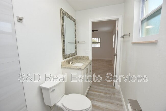 Building Photo - 4208 Ridge Rd