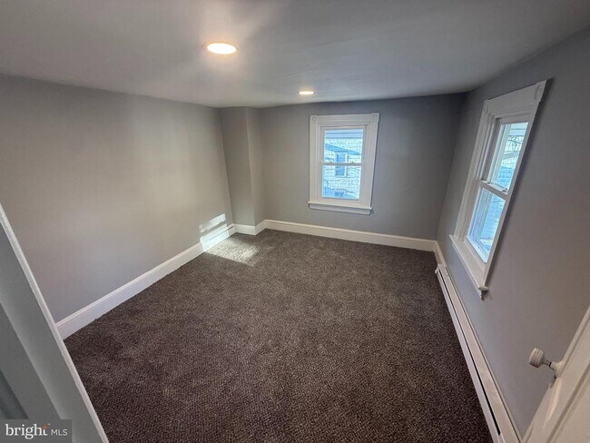 Building Photo - 234 N Coal St