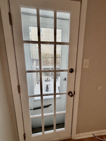 Building Photo - 2602 E Lehigh Ave