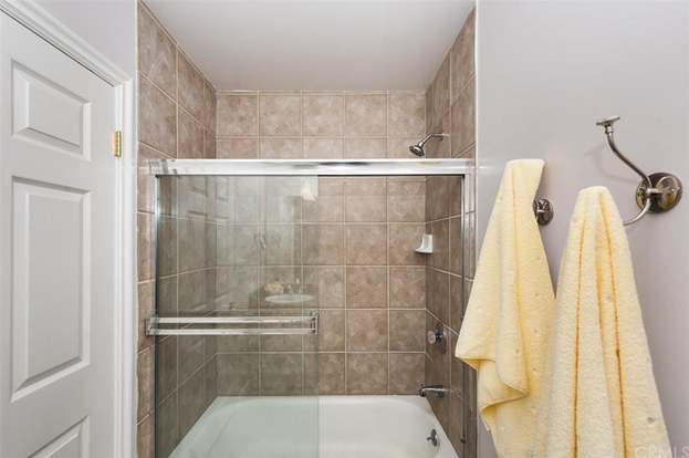 Building Photo - 6343 W 82nd St
