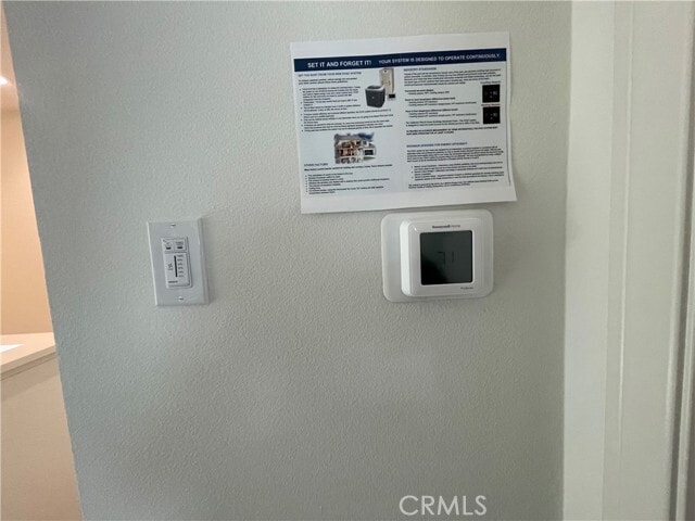 Building Photo - 3921 S Jolly Paseo