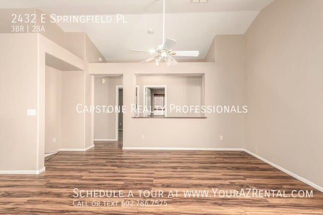 Building Photo - 2432 E Springfield Pl