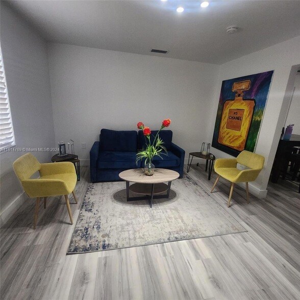 Building Photo - 4876 NW 4th Terrace