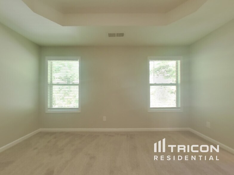 Building Photo - 127 Bethany Manor Dr