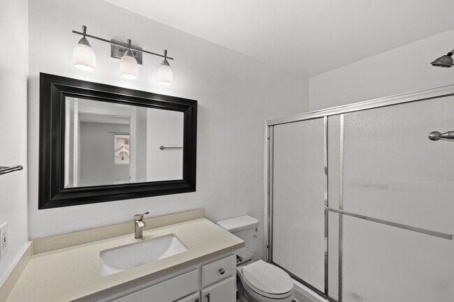 Interior Photo - 4432 Coldwater Canyon