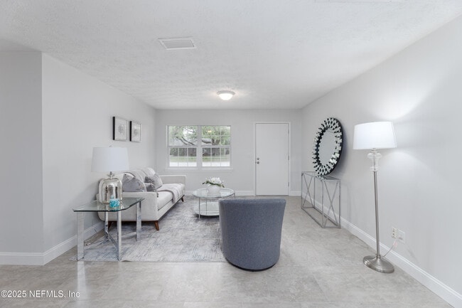 Building Photo - 7869 Jolliet Dr