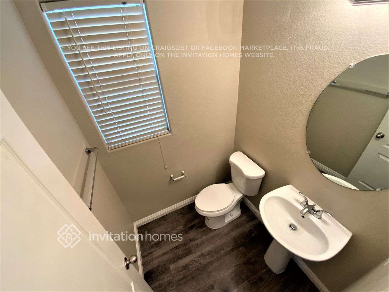 Building Photo - 9132 Little Horse Ave
