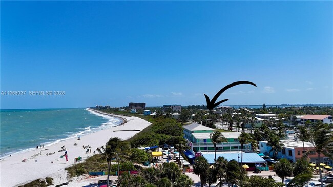 Building Photo - 742 Granada St