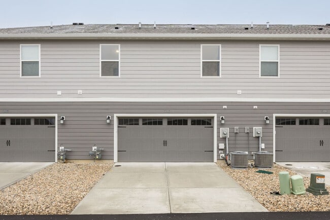 Building Photo - 17355 Wellburn Dr