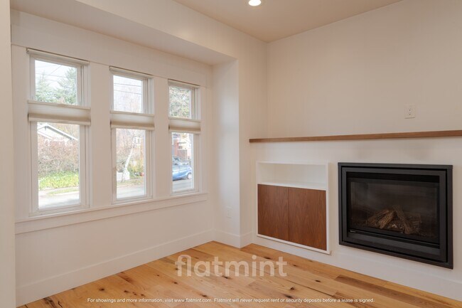 Building Photo - 2315 N 56th St