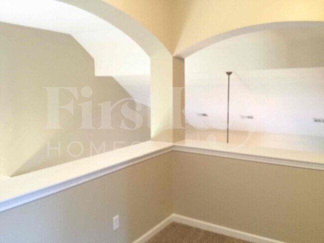 Building Photo - 4590 Tulip Creek Dr