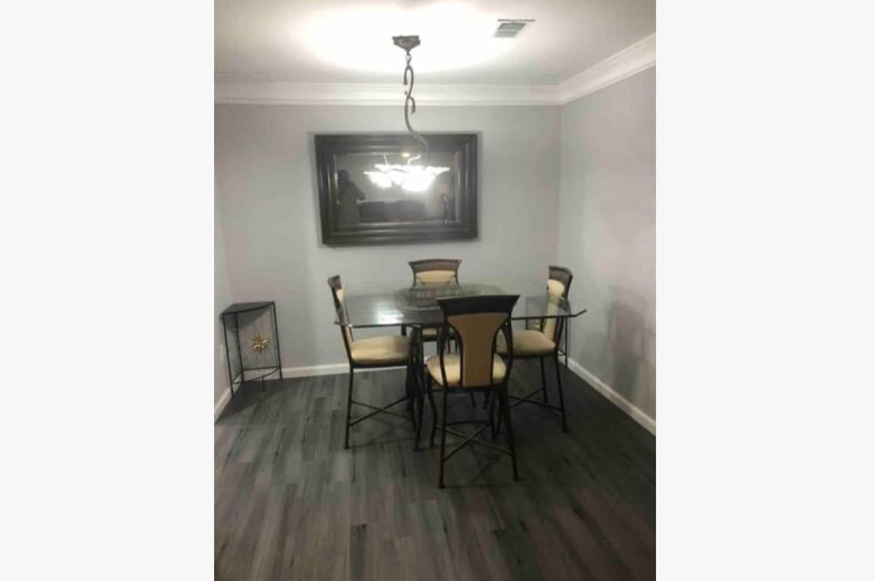 Building Photo - 3834 Kensingwood Trce