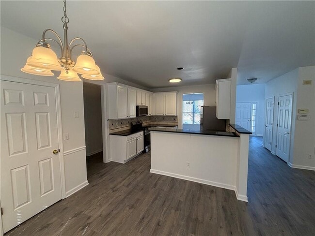 Building Photo - 505 Summer Breeze Ct.