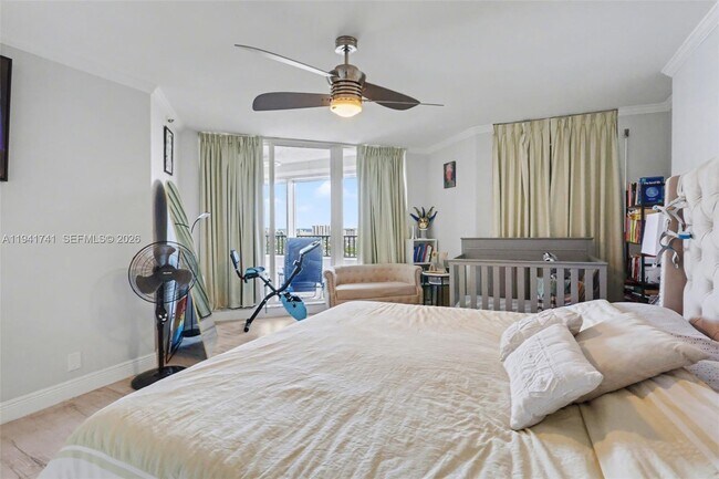 Building Photo - 300 Three Islands Boulevard