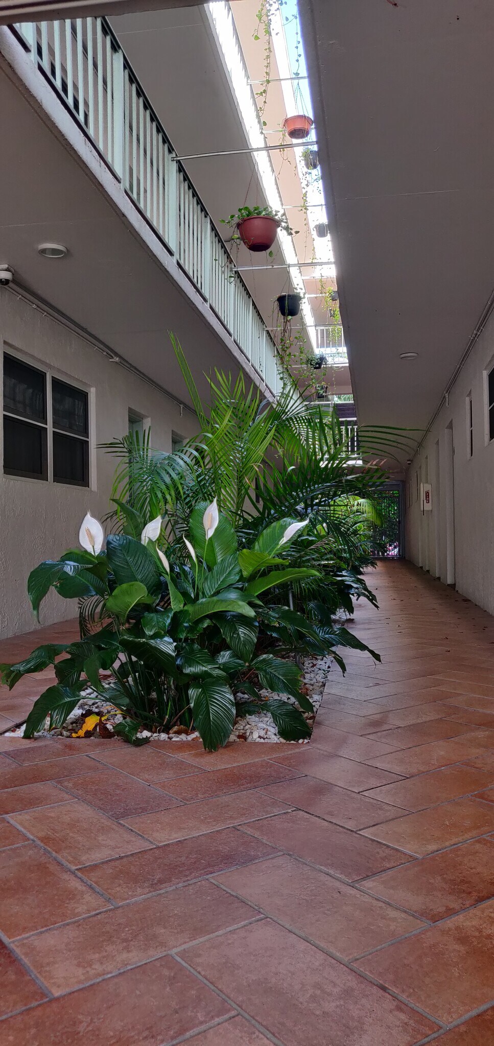 Building Photo - 11610 N Bayshore Dr