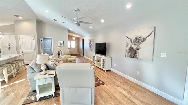 Building Photo - 17920 SW 66th Pl