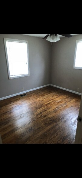 Building Photo - 105 Wilkerson St