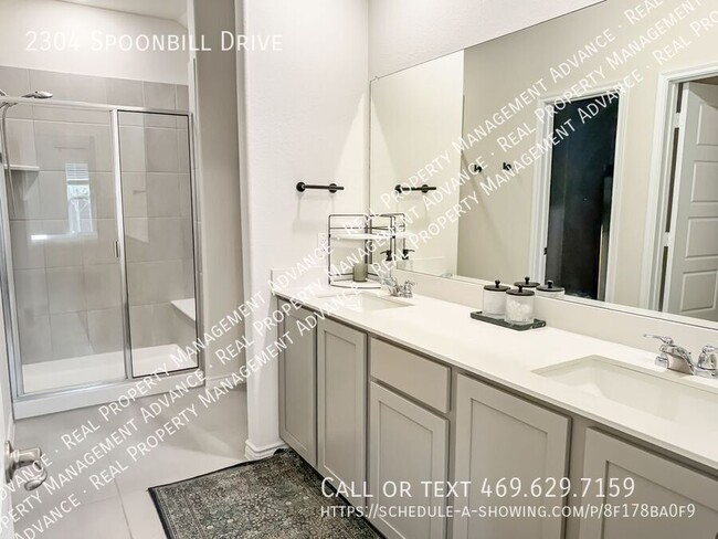 Building Photo - 2304 Spoonbill Dr