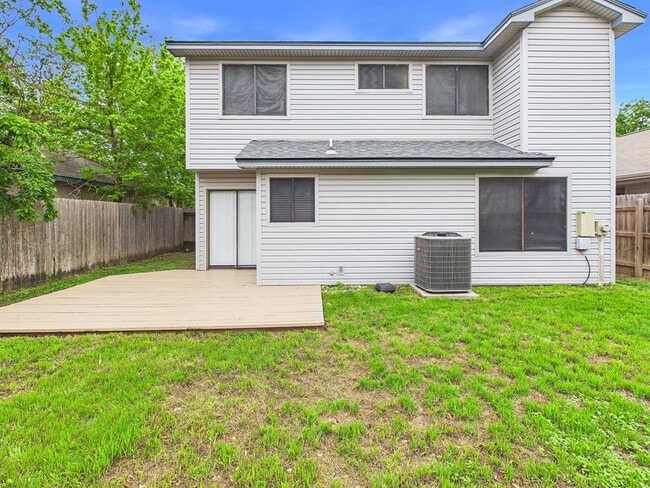 Building Photo - 14405 Tiffer Ln