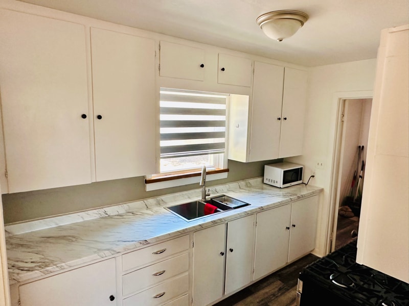 Building Photo - 1316 Buena Vista Dr SE