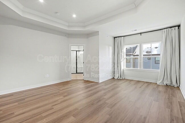 Building Photo - 1705 Dunnington Pl