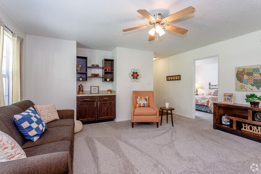 Sherwood Apartments 2745 SW Villa West Dr Topeka KS 66614 Apartment