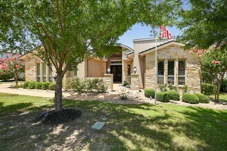 Building Photo - 112 Bisset Ct