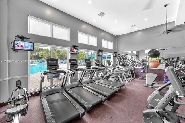 Building Photo - 1450 Weeping Willow Way