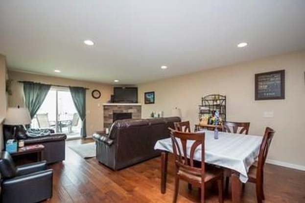 Building Photo - 3310 White Oak Ln