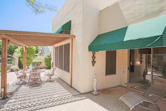 Building Photo - 4639 N Clear Creek Dr