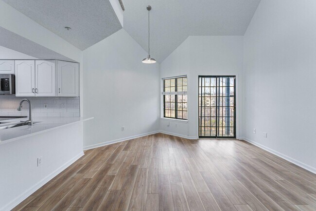Building Photo - 6008 Mersey Oaks Way