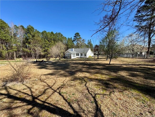 Building Photo - 115 Zane Dr