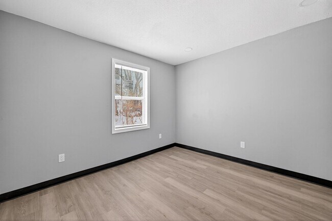 Building Photo - For Rent – 3 Bedroom Home | Section 8 Welcome