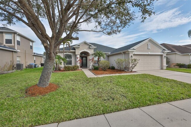 Building Photo - 823 Seminole Sky Dr