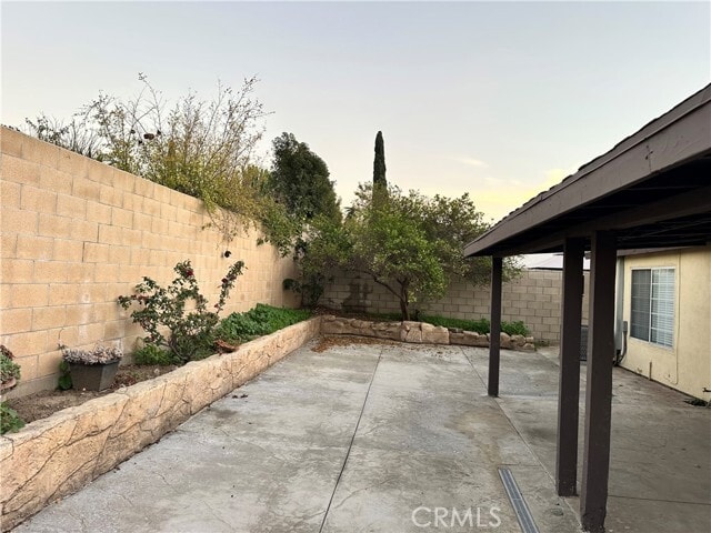 Building Photo - 234 Sagamore St N