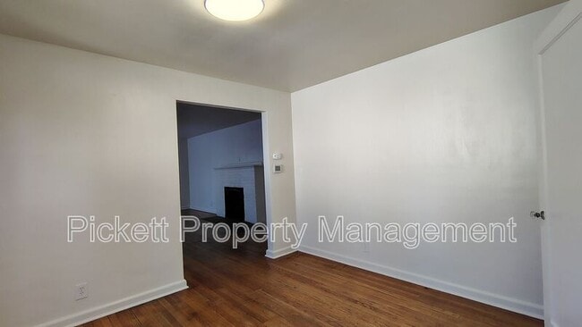 Building Photo - 2103 N Lafayette Ave