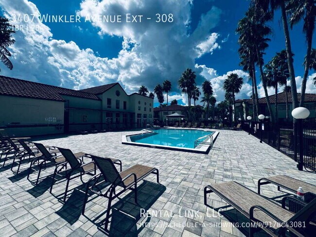 Building Photo - 3407 Winkler Ave Ext