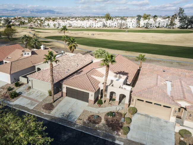 Building Photo - 470 Acoma Blvd S