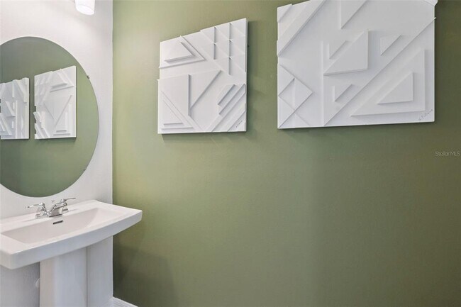 Building Photo - 4904 Bluebell Ct