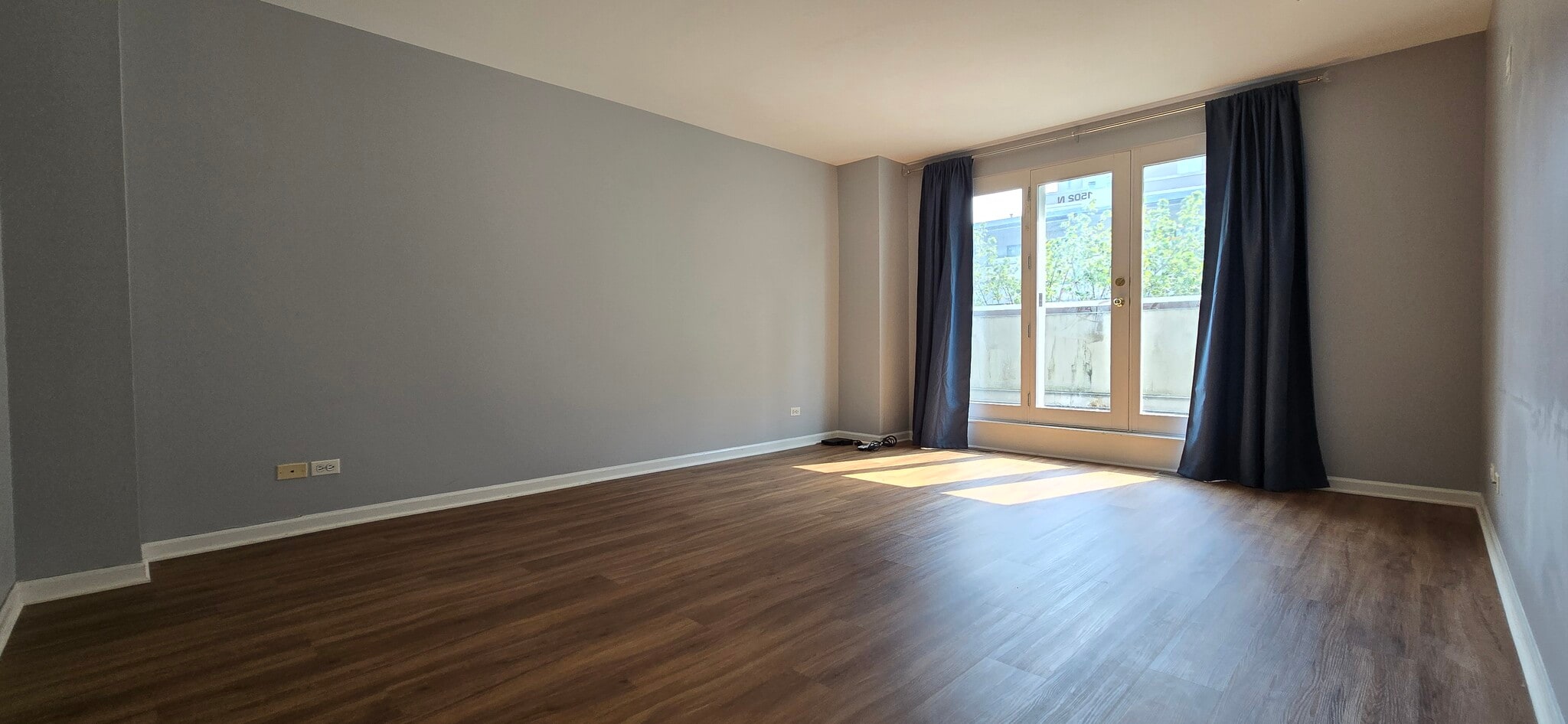 Building Photo - 1502 S Prairie Ave