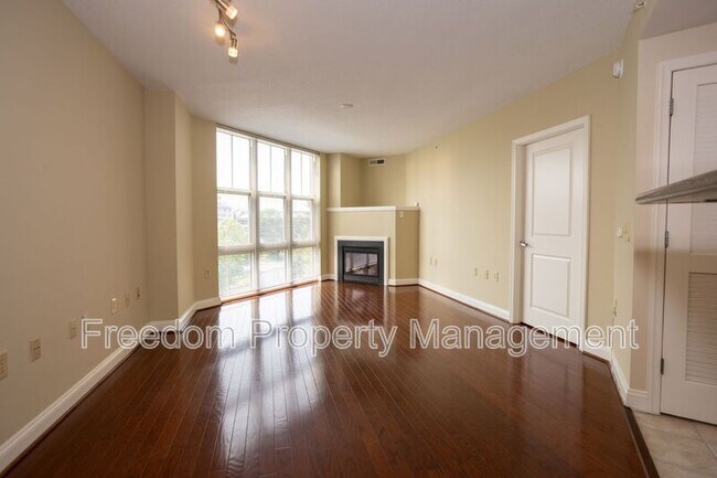 Building Photo - 11760 Sunrise Valley Dr